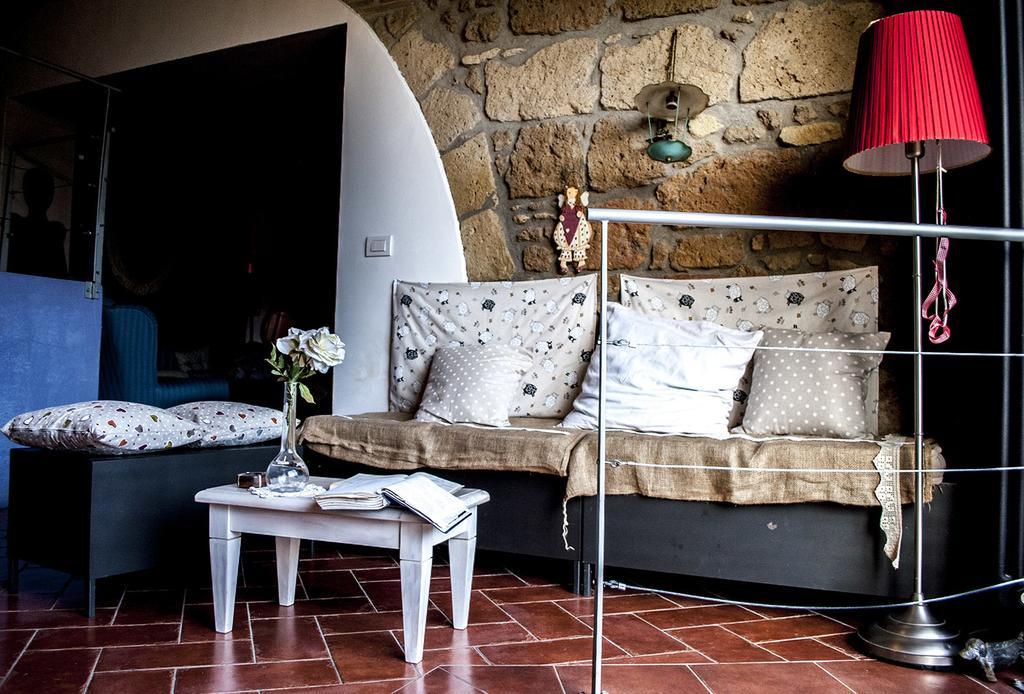 Bed and Breakfast La Casa Dei Carrai Pitigliano Exterior foto